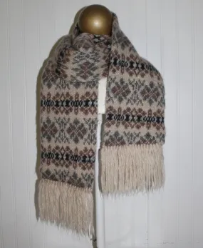 Aris Acrylic Sweater Knit Scarf Nordic Design Double Fabric 7" X 60" USA