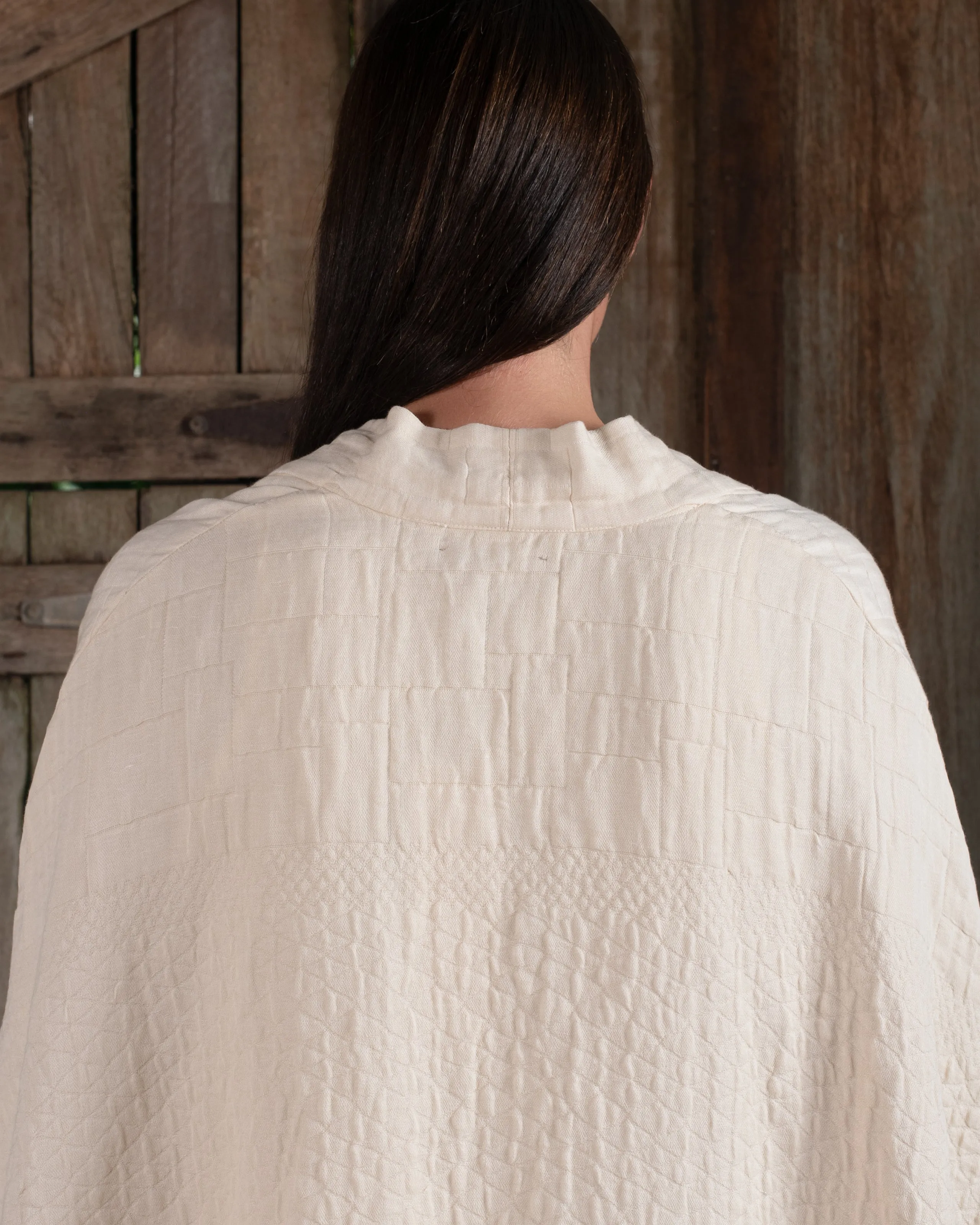 Sleeveless Kimono Jacquard Dye-less