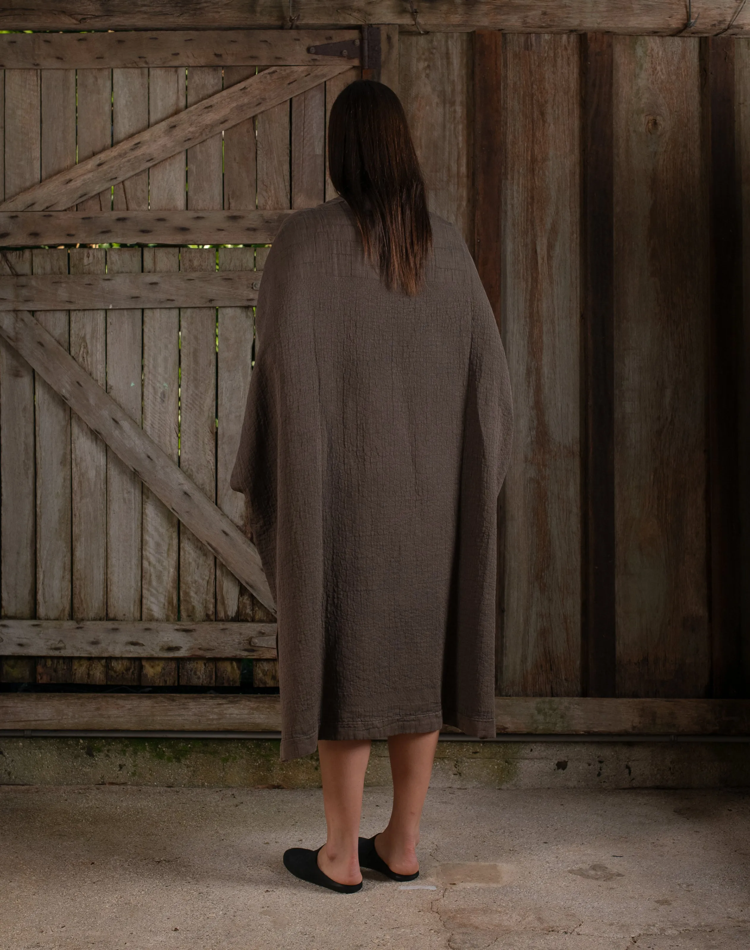 Sleeveless Kimono w/ Belt Jacquard Chocolate