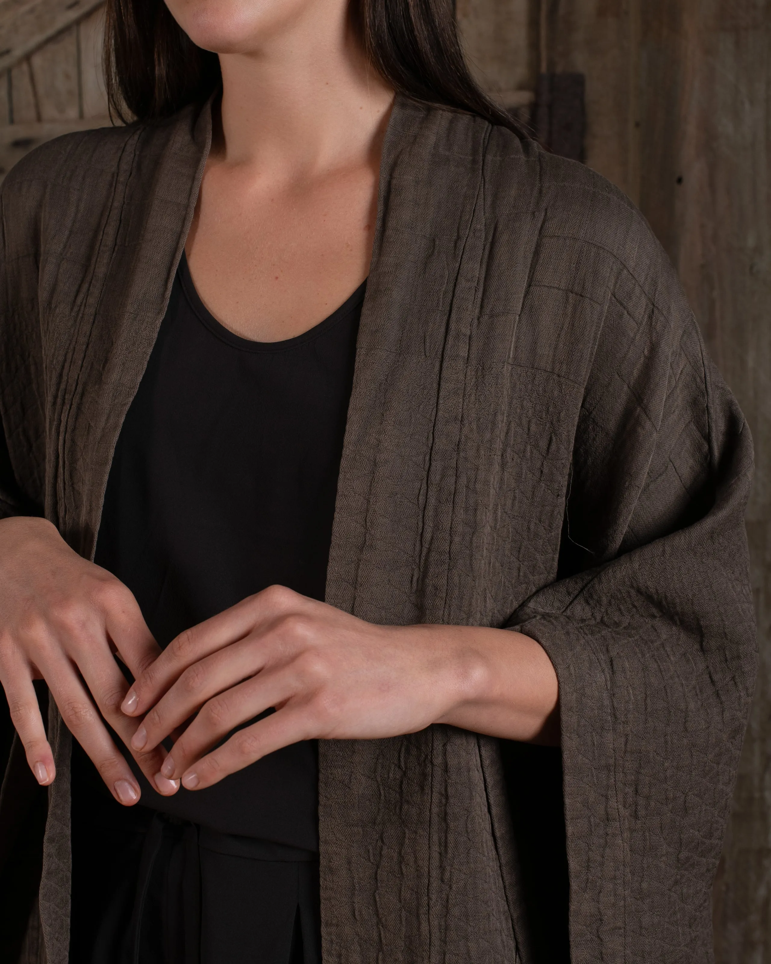 Sleeveless Kimono w/ Belt Jacquard Chocolate