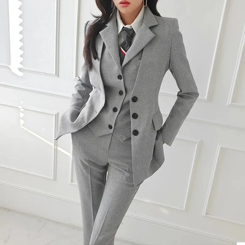 Vintage Korean Style Office Fashion with a 3-Piece Women's Blazer Suit for Chic Business Elegance
